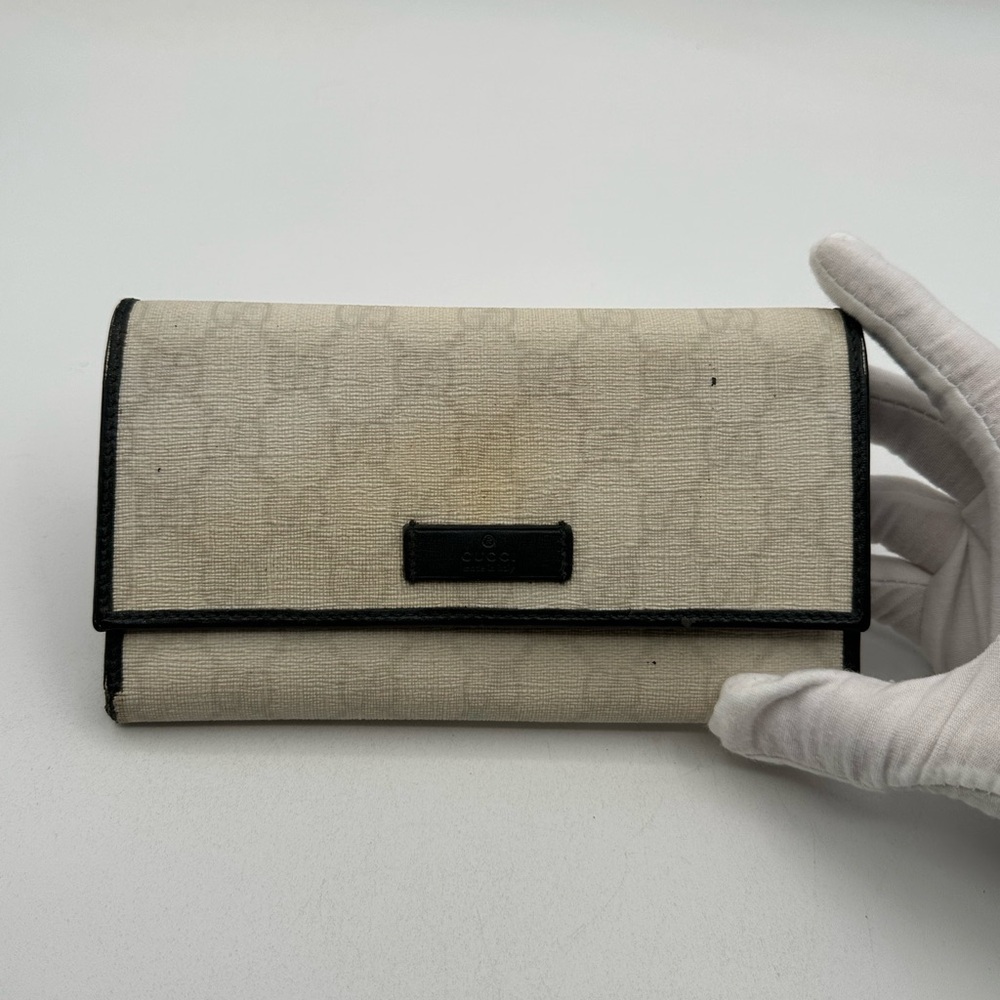 Gucci Long Tri Fold Wallet - Picture 1 of 15